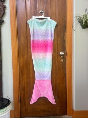 Kids Mermaid Tail Leg Sack Pastel Rainbow Pink Children's Cuddly Lap Blanket OS